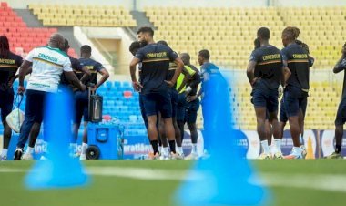 ÉLIMINATOIRES MONDIAL 2026: LE CAMEROUN PRIVÉ D'UNE SÉANCE D'ENTRAÎNEMENT À PRAIA!