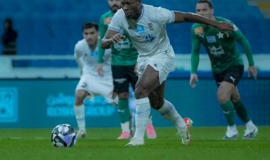 Lions Indomptables : Christian Bassogog buteur, Al Okhdood s’impose avec autorité !