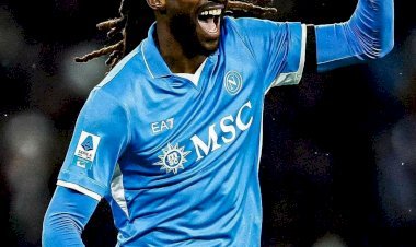 Mercato : Giovanni Manna ferme la porte à un départ de Zambo Anguissa !