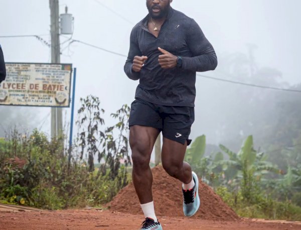 Sport: Francis Ngannou envoie de l’énergie positive aux Lionnes !