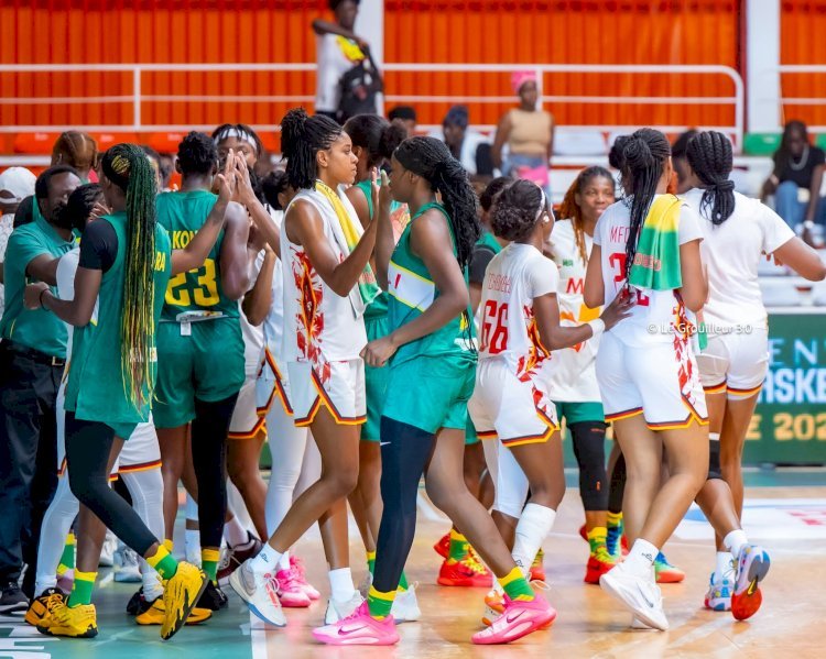 AFROBASKET DAMES 2025: LE CAMEROUN TOMBE FACE À LA FOUGUE MALIENNE ET PASSE AU BARRAGE!