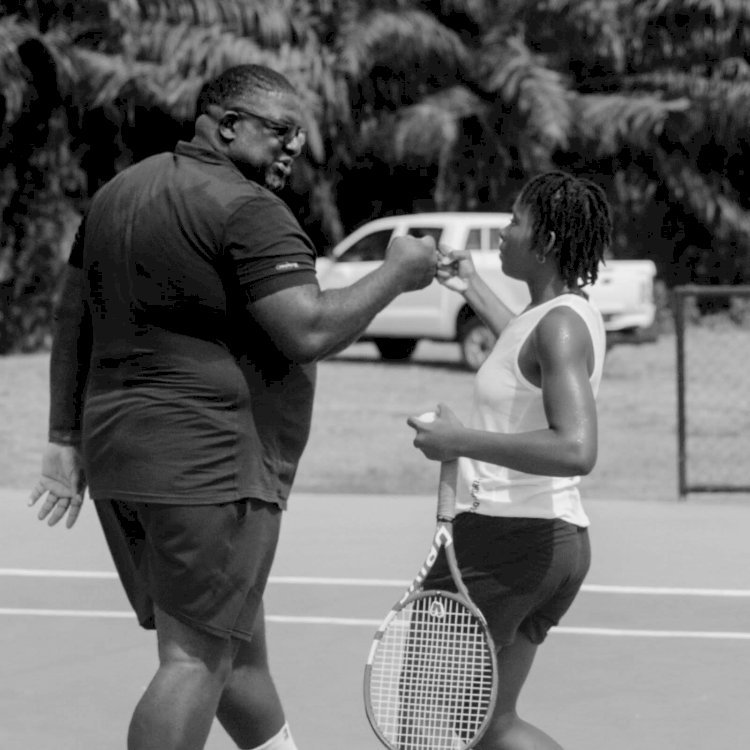 HOMMAGE À JOSEPH OYEBOG : UN DERNIER VOYAGE PLEIN DE RESPECT ET DE SOUVENIRS !