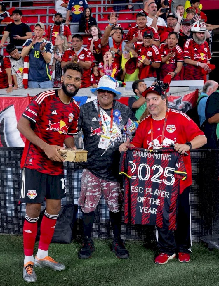 Lions Indomptables: Choupo Moting élu Joueur de la Saison par les supporters des New York Red Bulls!