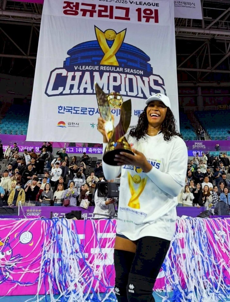 Volleyball : Laetitia Moma, l'impératrice qui continue de marquer l'histoire !