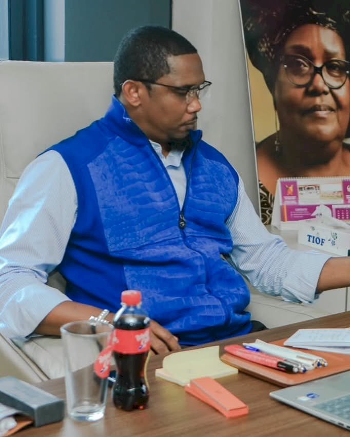 Football: Samuel Eto'o, l'ambassadeur de World Cola !