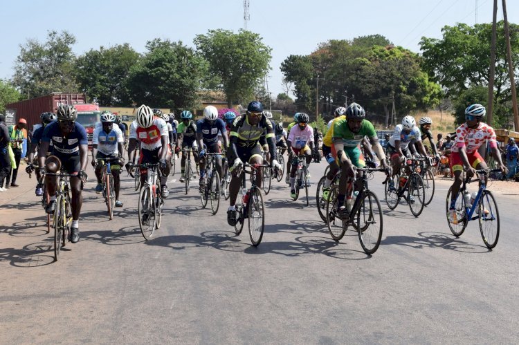 TRANSCA 2026 : Le peloton prend la route, cap sur le sacre du meilleur coureur d'Afrique centrale !